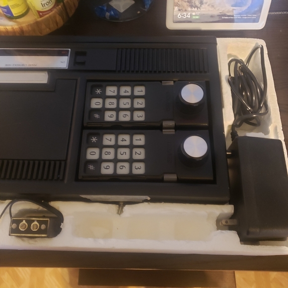 COLECOVISION CONSOLE IN THE BOX - Picture 4 of 5